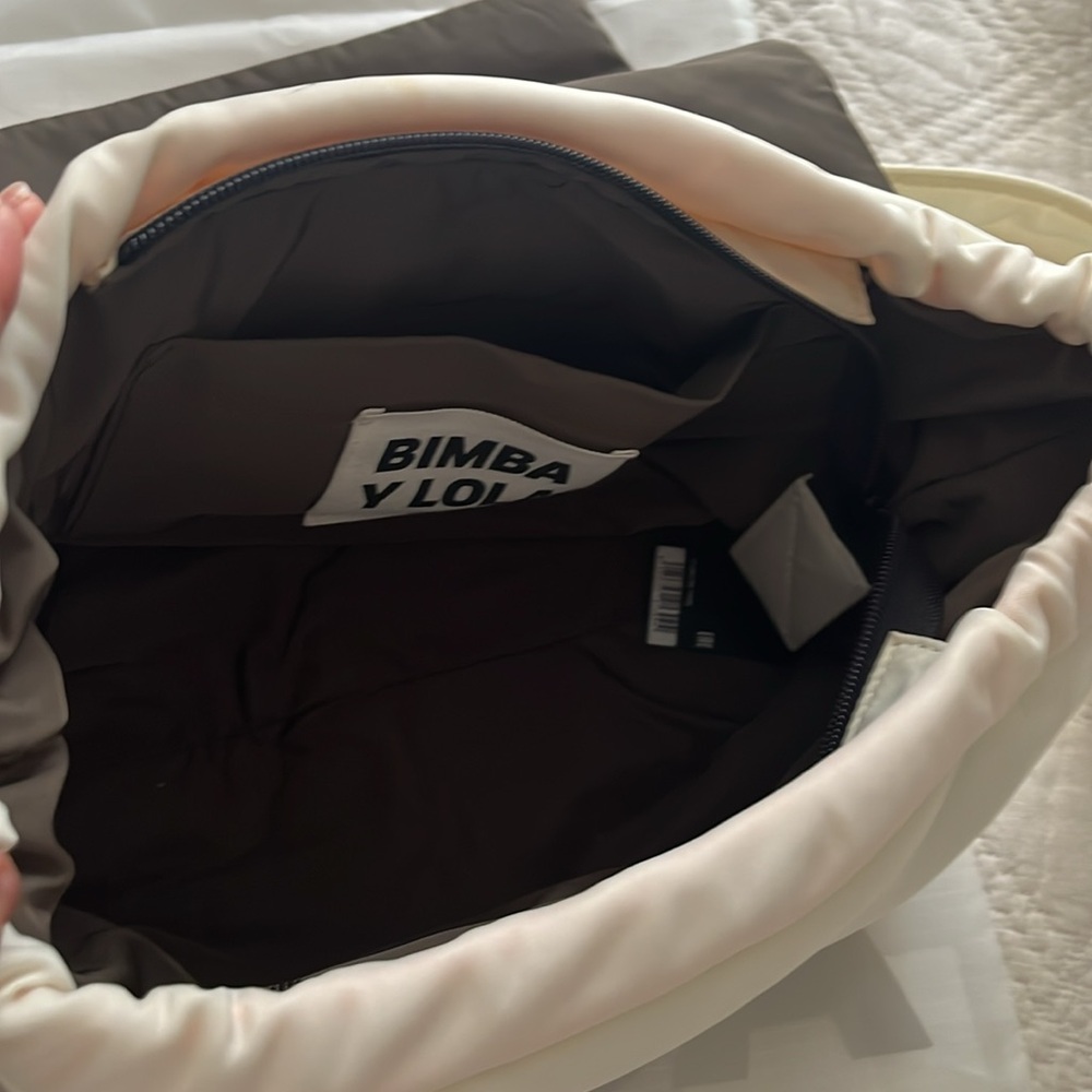 Bimba Y Lola M Bone Nylon Crossbody Bag - Picture 13 of 17